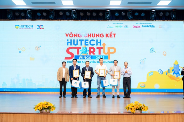 Chung kết HUTECH Startup Wings 2025: Trà sữa thảo mộc dạng viên nén TEA PIE lên ngôi Quán quân 25