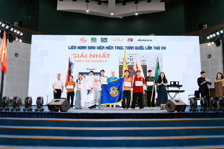 Sinh viên HUTECH xuất sắc giành 9 giải thưởng tại Liên hoan Sinh viên Kiến trúc toàn quốc 2026 68