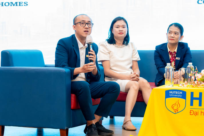 Sinh viên Khoa Quản trị kinh doanh “giải mã” thị trường lao động cùng các chuyên gia hàng đầu 76