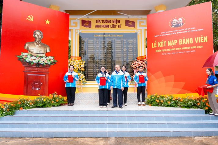 [Video] 05 chiến sĩ Mùa hè xanh HUTECH ưu tú được kết nạp Đảng tại mặt trận tỉnh Đồng Tháp 40