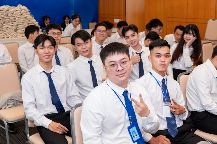 HUTECH dẫn đầu với số lượng sinh viên trúng tuyển Thực tập sinh tiềm năng Sacombank 2026 71