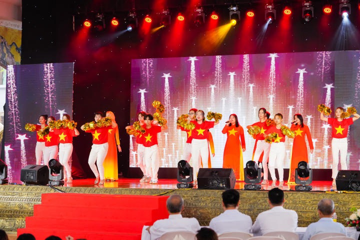 [Album ảnh] Những khoảnh khắc đáng nhớ tại Hội trại truyền thống Amazing HUTECH 2023 81