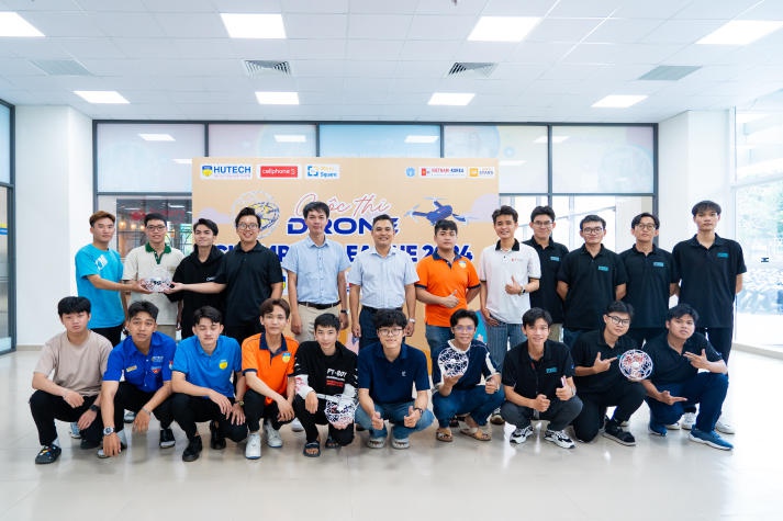 Sinh viên HUTECH “ẵm” nhiều thành tích tại Chung kết cuộc thi "Drone Champion League 2024" 9