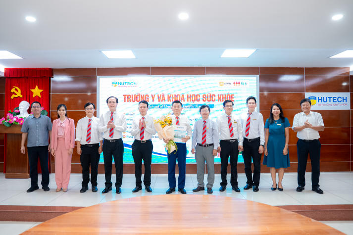 HUTECH công bố quyết định thành lập Trường Y và Khoa học Sức khỏe 10