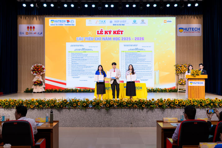 Tổng kết năm học 2024-2025 của Khoa Tài chính - Thương mại với nhiều dấu ấn nổi bật 54