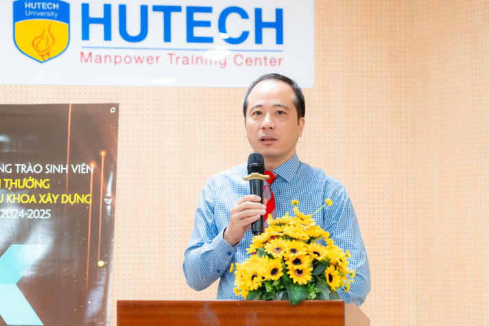 Dấu ấn một năm nỗ lực: Khoa Xây dựng tổng kết phong trào sinh viên và trao giải X-AWARD 2025 10