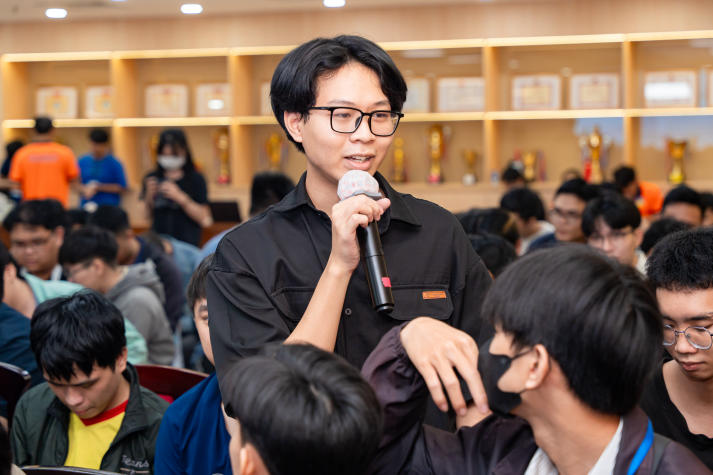 Định hướng nghề IT: Nắm bắt xu hướng, làm chủ tương lai cùng sinh viên Khoa Công nghệ thông tin 61