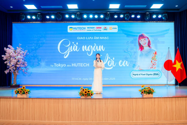 [Video] Sứ giả âm nhạc Yuei Ogata mang sắc màu Nhật Bản đến sinh viên HUTECH 19