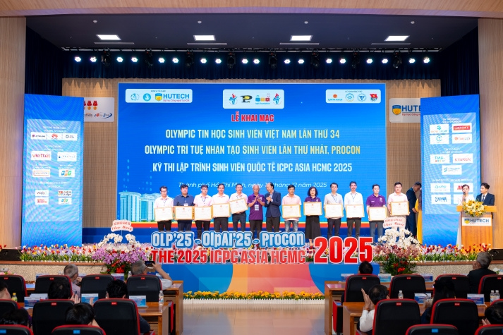 Trang trọng lễ khai mạc OLP’25, OlpAI’25, Procon’25 và ICPC Asia HCMC 2025 98