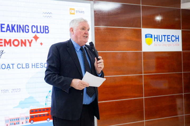 HUTECH chính thức ra mắt CLB nói tiếng Anh “HUTECH English Speaking Club” - HESC 85