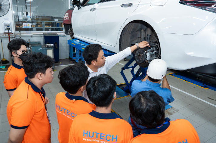 HUTECH nhận đăng ký xét tuyển học bạ từ 1/5 115