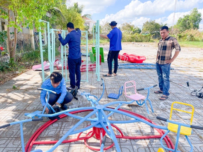 HUTECH bàn giao công trình Sân chơi thiếu nhi tại địa bàn xã Hoà Tân, TP. Cà Mau 50