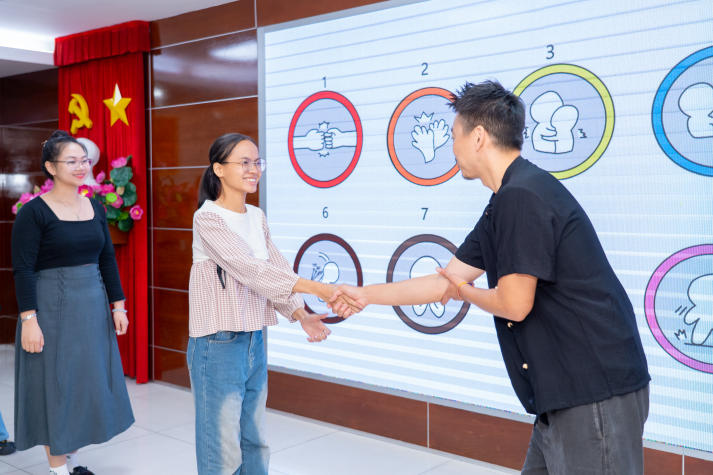 HUTECH chia sẻ cách nuôi dưỡng cảm xúc và trí tò mò ở trẻ 75