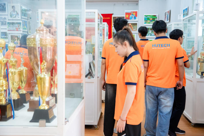 Tìm hiểu môi trường chuyên nghiệp tại Trung tâm Huấn luyện và Thi đấu TDTT TP.HCM cùng sinh viên Quản lý thể dục thể thao 23