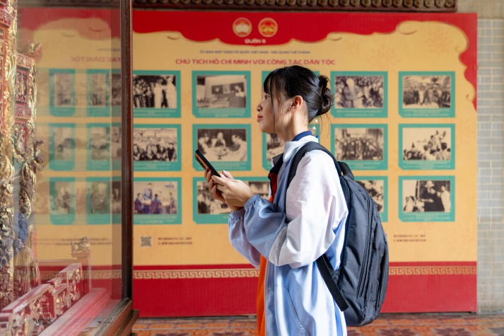 Thêm kiến thức về vốn cổ dân tộc Hoa cho sinh viên ngành Thiết kế đồ họa HUTECH 57