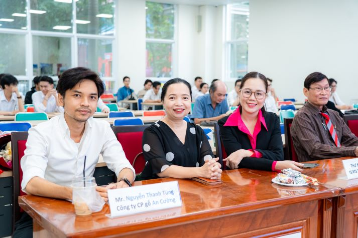 Đồ án tốt nghiệp của sinh viên ngành Kiến trúc bám sát xu hướng kiến trúc xanh 112