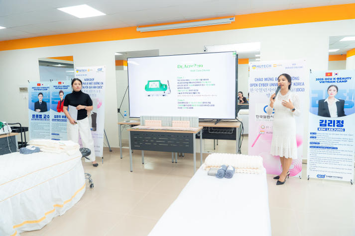 [Video] Sinh viên Viện Khoa học Ứng dụng khám phá bí mật chuẩn K-Beauty cùng chuyên gia Hàn Quốc 158