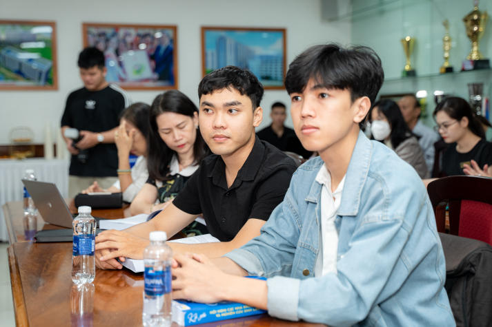 Hội nghị Các Nhà Khoa học Trẻ, Học viên Cao học và Nghiên cứu sinh sẽ được tổ chức vào 10/5 tới 40