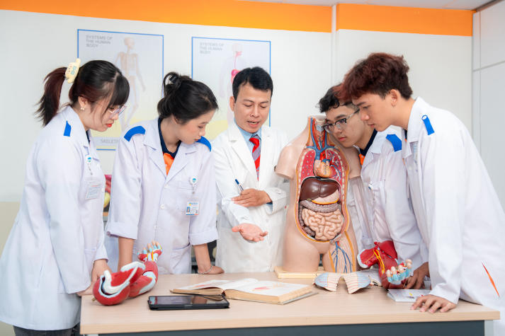HUTECH công bố quyết định thành lập Trường Y và Khoa học Sức khỏe 81