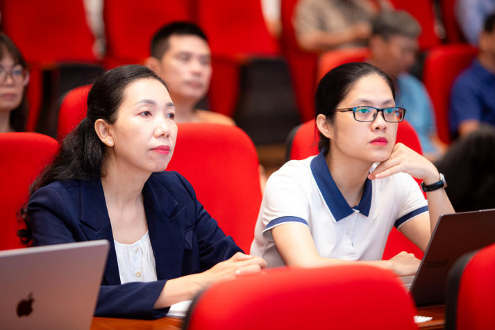 Bồi đắp bản lĩnh, nâng cao trách nhiệm quốc phòng, an ninh trong đội ngũ HUTECH 123