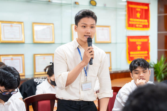 Sinh viên Khoa Quản trị kinh doanh "mở khóa" tiềm năng nghề nghiệp Sales Logistics 79