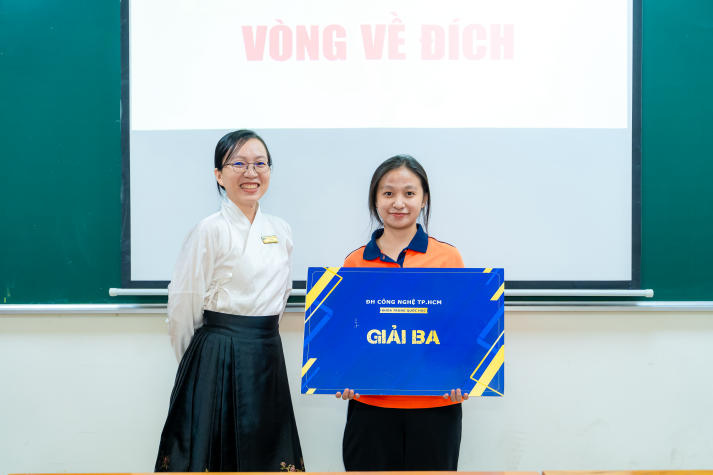 Sinh viên Khoa Trung Quốc học “rung chuông” tri thức, lan tỏa giá trị tư tưởng Hồ Chí Minh 83