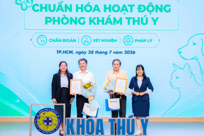 Sinh viên Khoa Thú y chuẩn hóa tư duy chẩn đoán và vận hành phòng khám 10