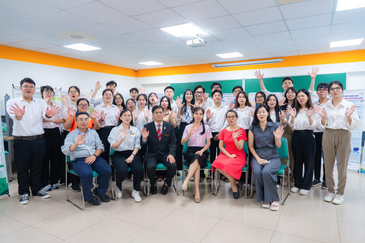 [Video] Ngày hội Poster Khoa Dược 2025: Khơi nguồn đam mê, lan tỏa tri thức khoa học 47