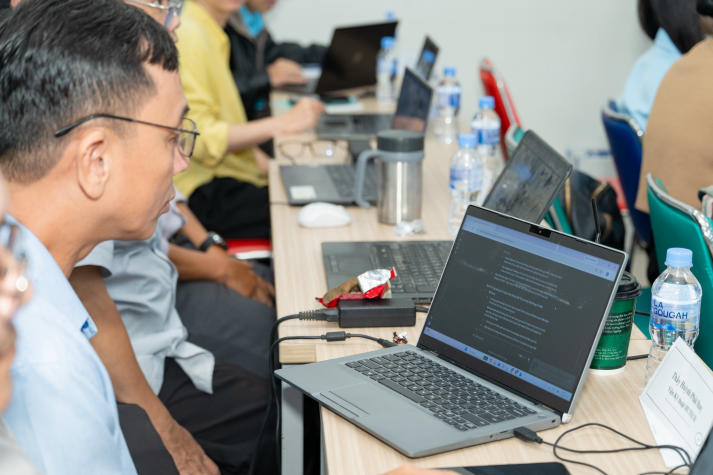 Giảng viên HUTECH tiếp cận phương pháp giảng dạy, đánh giá người học thời AI 160