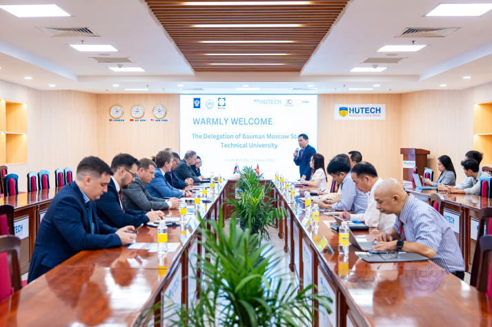 HUTECH strengthens international collaboration with Russia’s top technical university 78