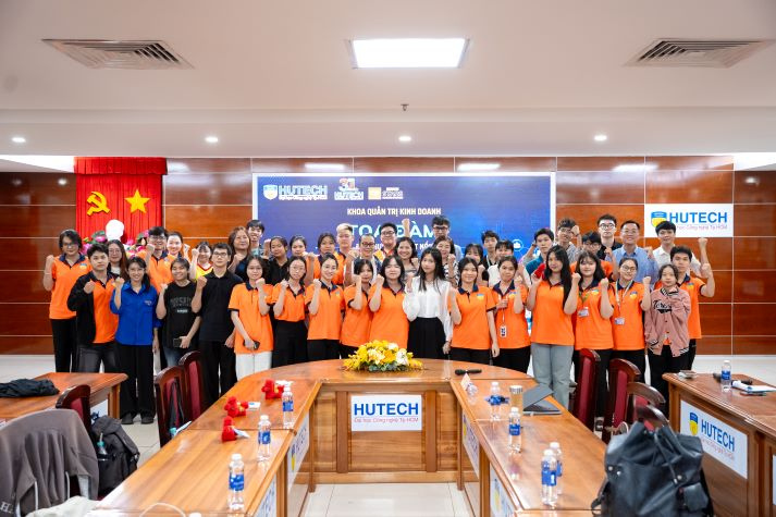 Sinh viên Quản trị kinh doanh tìm điểm khởi đầu cho công trình nghiên cứu 106