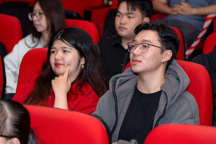 “The Best Short Film” chính thức lộ diện: “Phản chiếu” tỏa sáng tại đêm vinh danh điện ảnh trẻ 22