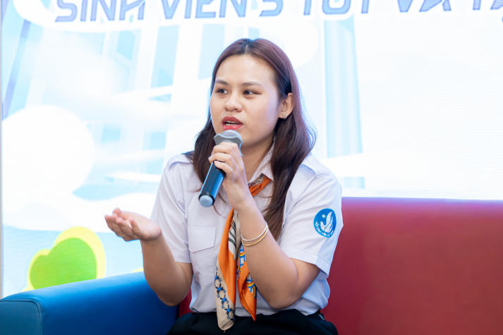 Sinh viên 5 tốt cấp Trung ương lan tỏa kinh nghiệm chinh phục danh hiệu đến sinh viên Khoa Thú y 22