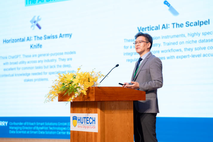 HUTECH cùng SHTP kiến tạo hệ sinh thái công nghệ chiến lược thúc đẩy chuyển đổi kép số - xanh 114