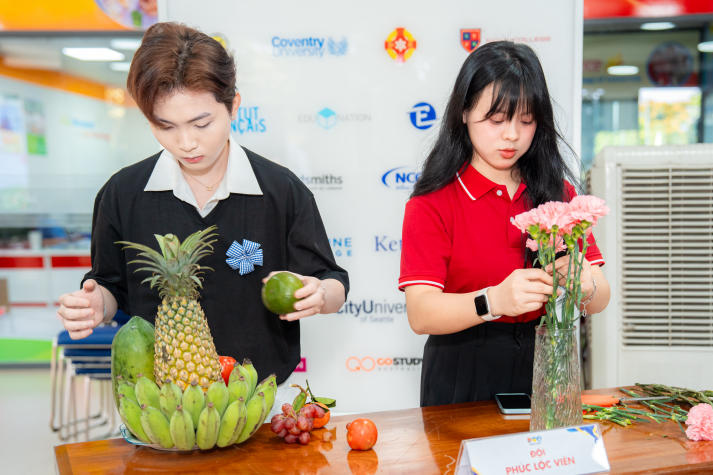 [Video] HUTECH Chào Xuân 2026: “Bật mood” Tết Việt giữa khuôn viên trường 129