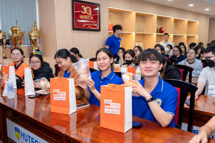 Sinh viên Khoa Thú y giải mã cơn ngứa trong điều trị thú cưng 69