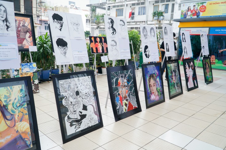 Sinh viên ngành Thiết kế đồ họa gây ấn tượng với loạt đồ án kết thúc môn học Hình họa mỹ thuật HUTECH 6