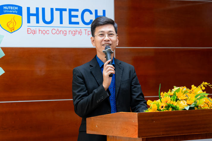[Video] HUTECH chào đón thế hệ học viên cao học, nghiên cứu sinh đợt 2, năm 2025: Vững bước trên con đường tri thức và sáng tạo 16