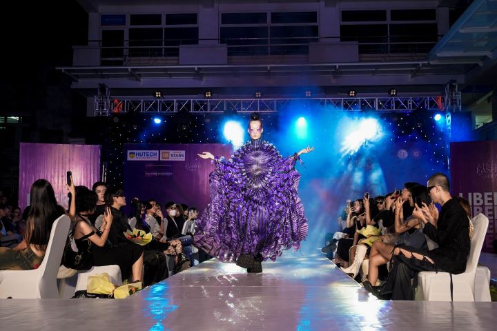[Video] Sinh viên ngành Tổ chức sự kiện HUTECH tổ chức fashion show cực "chất" 22
