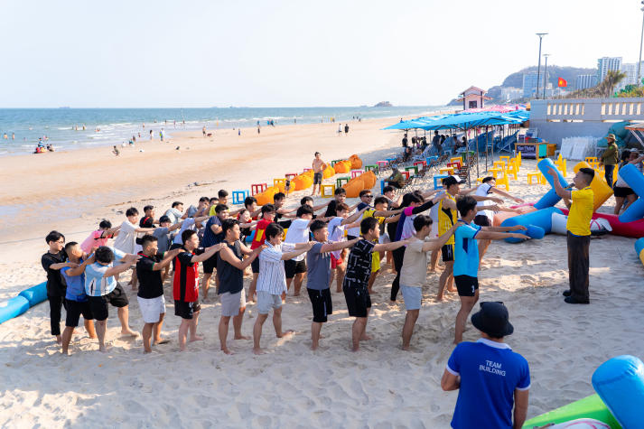 [Ảnh] Sinh viên Viện Văn hóa - Nghệ thuật - Thể thao trải nghiệm thực tiễn học phần Du lịch thể thao tại Vũng Tàu 87