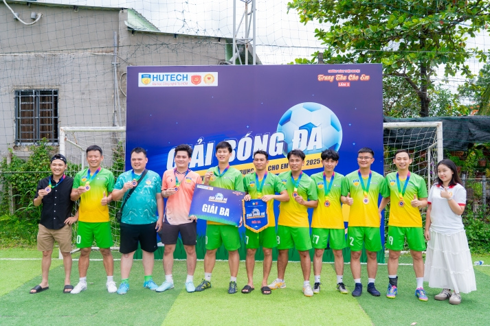 Giải bóng đá Chi bộ 17: Chung sức gây quỹ, thắp sáng mùa Trung thu cho trẻ em Vĩnh Long 130