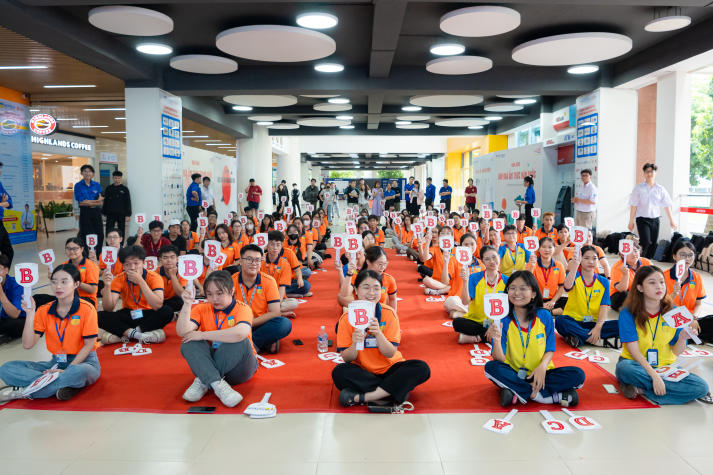 Sôi nổi Ngày hội “Sinh viên 5 tốt”: HUTECH-ers chủ động rèn luyện, bứt phá bản thân 97