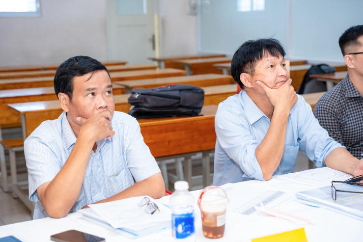 Nâng tầm dây chuyền thông minh và năng lượng mới qua các luận văn/đề án Thạc sĩ ngành Kỹ thuật cơ điện tử 23