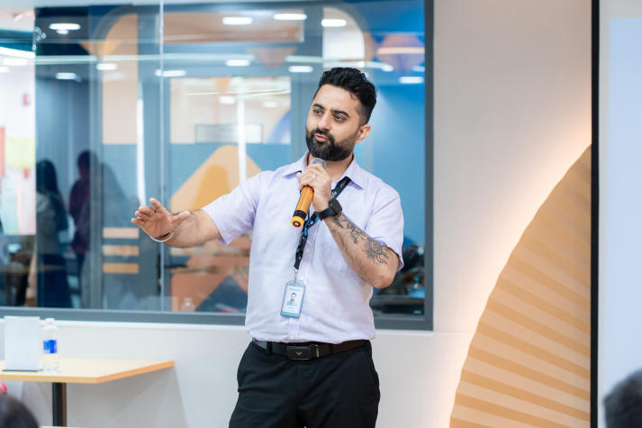 Sinh viên Khoa Tiếng Anh HUTECH chinh phục nhà tuyển dụng quốc tế tại Concentrix 44