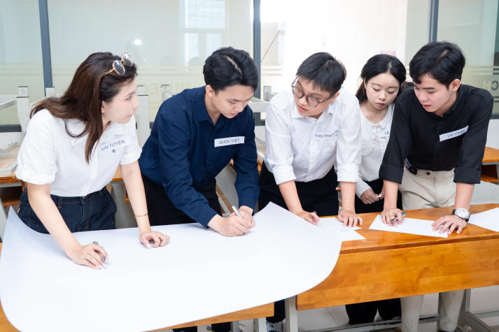 Sinh viên VKIT tự tin chinh phục Học bổng DB Global Dream Leader - Mùa 2 77