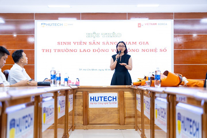 Sinh viên VKIT mở rộng góc nhìn về thị trường lao động trong kỷ nguyên số 64