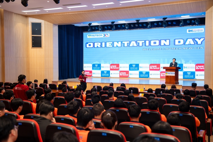 TÂN SINH VIÊN KHÓA 2025 CHÍNH THỨC BƯỚC VÀO HÀNH TRÌNH KHỞI ĐẦU CỦA NHỮNG ƯỚC MƠ 25