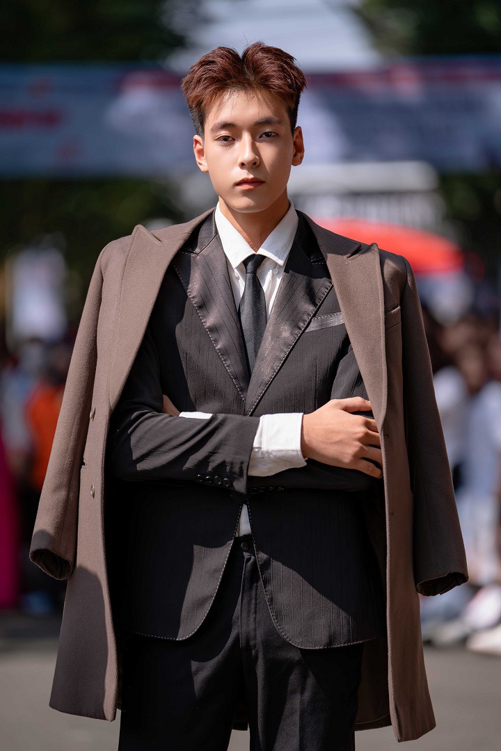 Top 20 Miss HUTECH 2023 tự tin thể hiện cá tính trong phần thi Trang phục thời trang 70