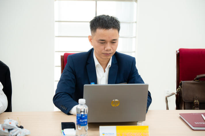 NCS Đinh Hoàng Anh Tuấn bảo vệ Luận Án Tiến sĩ cấp Trường tại HUTECH 56