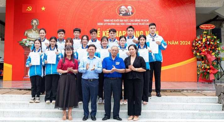 Đơn vị hoàn thành xuất sắc nhiệm vụ năm học 2023 - 2024 gọi tên Đoàn Thanh niên HUTECH 47